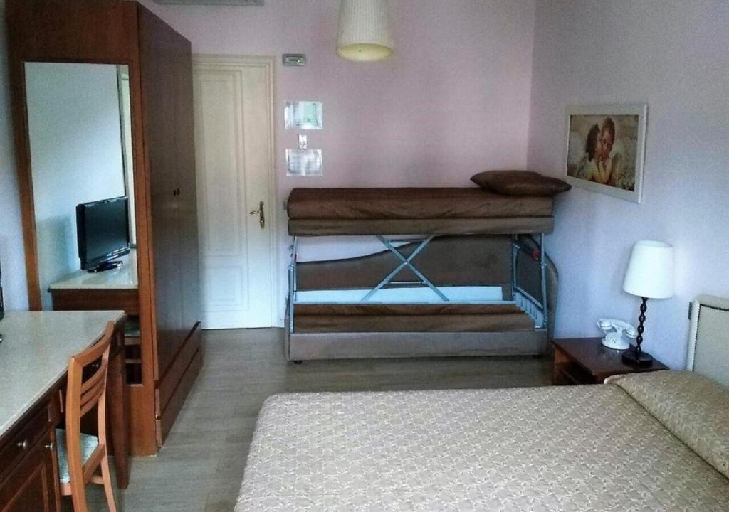 סלסומאג'יורה טרמה Grand Hotel Regina Salsomaggiore מראה חיצוני תמונה