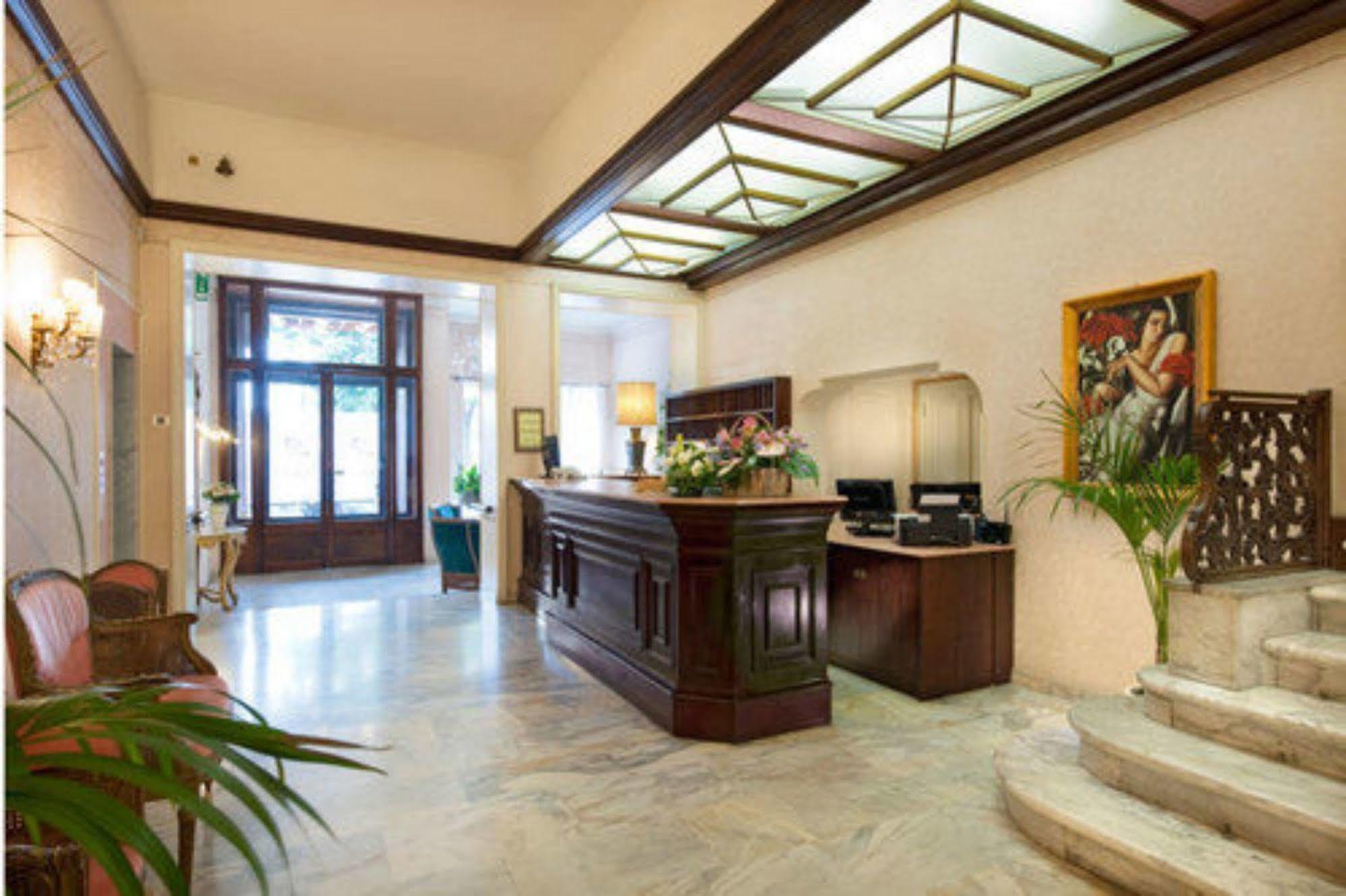 סלסומאג'יורה טרמה Grand Hotel Regina Salsomaggiore מראה חיצוני תמונה