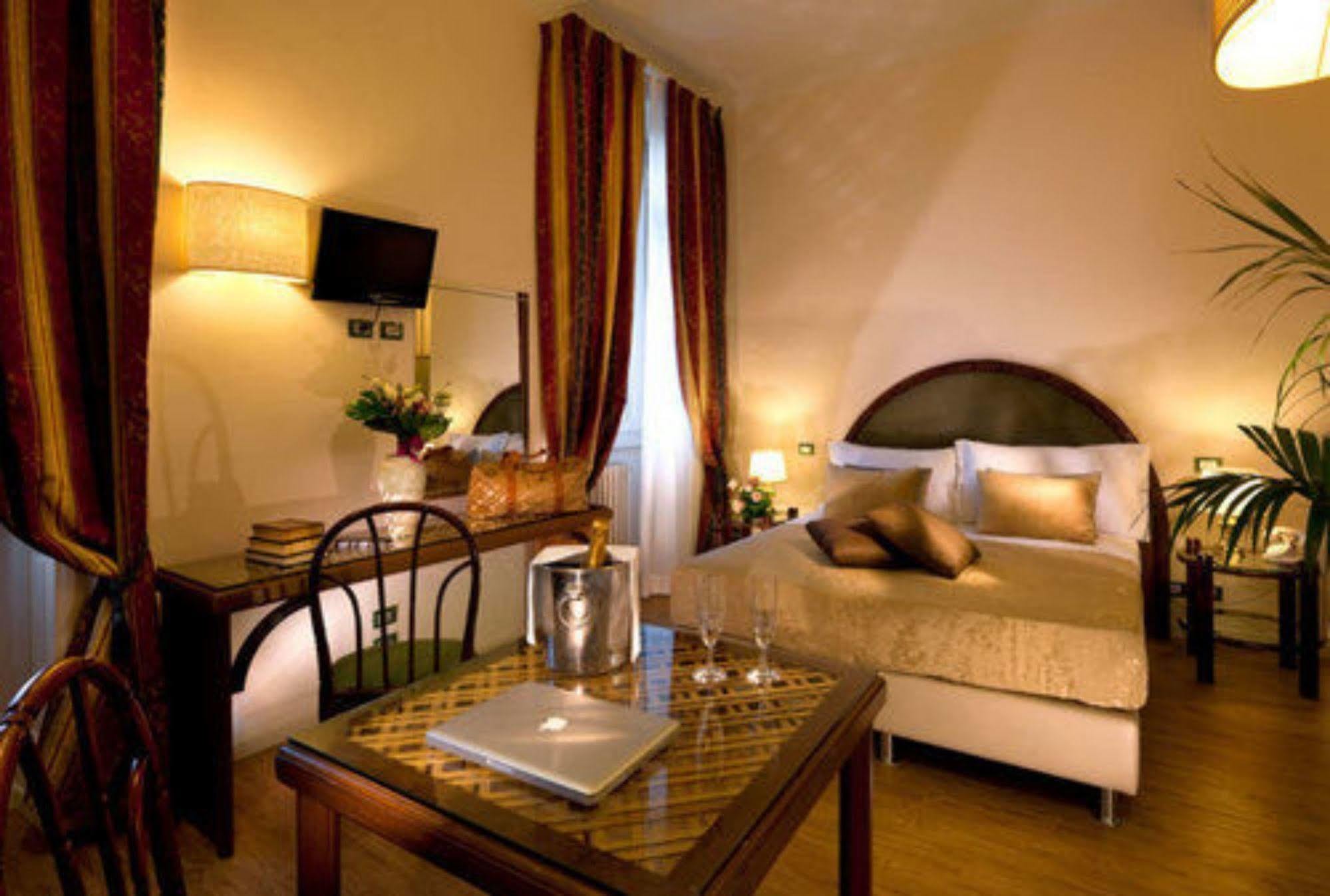 סלסומאג'יורה טרמה Grand Hotel Regina Salsomaggiore מראה חיצוני תמונה